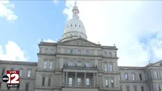 Whitmer signs state budget transparency reform bills into law