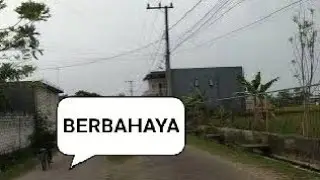 Jarak Aman Rumah 2 lantai dari jaringan listrik 3 Fasa