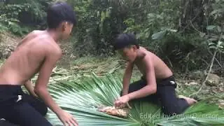 primitive cuisine - Primitive life catches big fish by hand And cooks fish recipes - Delicious food
