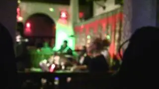 Fauz Noir - Slice of Heaven (Live @Choices)