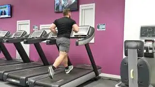 Treadmill - Pyramid Run