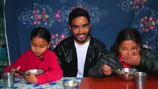 Sani bunu haru laii chauchau challenge garako 🥰😋 || Rokaya Brothers||