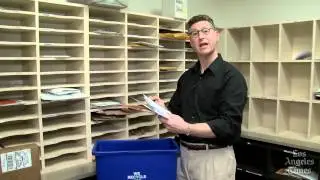 David Lazarus: More junk mail won't save Postal Service