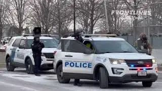 🚨 Protesters are trying to make ICE agents slip/fall get injured in Minneapolis🤯