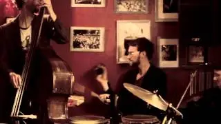 ACOUSTIC LOUNGE: No More Blues - Live at Tango Y Vinos