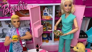 Barbie & Ken Night Routine - Dreamhouse Adventures
