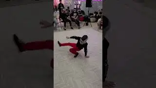 break dance battle. Брейк-данс баттл продолжается