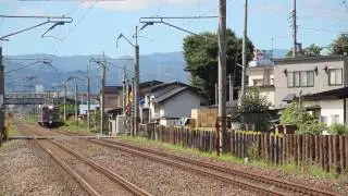 奥羽本線 701系641M 撫牛子駅到着 2016年8月27日