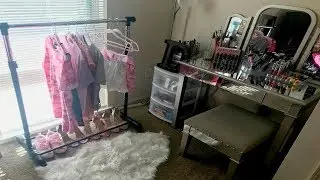 College Apartment Tour: Vanity Tour