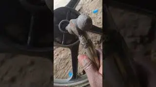 super Splendor bearing kaise nikala hota Hai short video mein samjhaya gaya hai 👍👍
