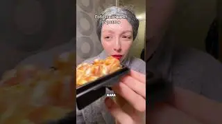 это ее так от соевого соуса? 🤣