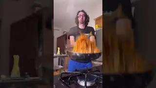 كل عرض أقوى من التاني🤷🏻&zwj;♂️