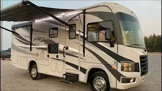 للبيع كرفان 2014 FOREST RIVER FR3
