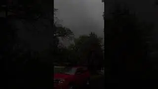 Bright lightning due to dangerous thunderstorms #shorts