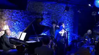 マヌエラ1stアルバム『Graceful Moments』リリース記念ライブ2ndステージ