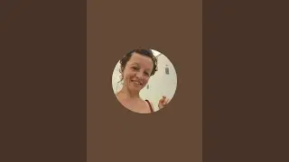 Selbstheilungs Yoga mit Natali Olenberg &uuml;bertr&auml;gt einen Livestream.