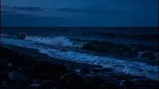 Struggling to Sleep? Ocean Waves with Dark Screen Work Like Magic