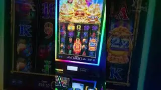 POTS POTS POTS! Fun Free Games Leprechaun Money Slot. #games #slots #gambling #casino #fun #wins