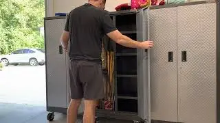 Gladiator Premier Pre-Assembled Tall GearLocker Flaw