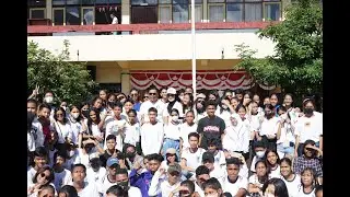 GUBERNUR MALUKU MURAD ISMAIL BUKA PORSENI SMA NEGERI 2 AMBON