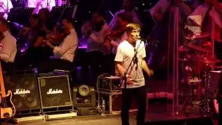 Tatabojs - Kamarádky (Praha, Forum Karlín, Symfonický orchestr Českého rozhlasu)