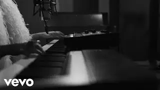 Beck Black - Life Is A Circus