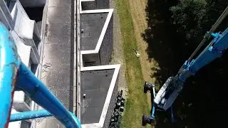 Je teste une nacelles qui monte a 56 mètres de hauteur .