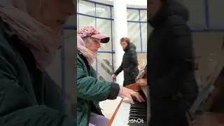 'I See' Live Piano Voice - Original sound - busking stop London