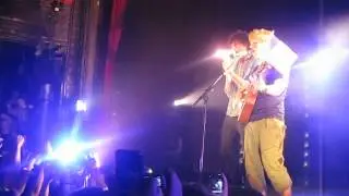 Ed Sheeran  & Julian Perretta - Lego House (La Cigale, Paris)