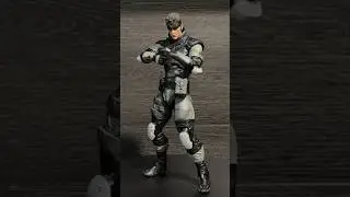 Play Arts Kai - Solid Snake - Metal Gear Solid 25th Anniversary #actionfigures #metalgearsolid