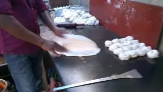 making parota at vale biryani