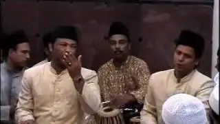 NAZEER NASEER WARSI --- MAI MAILI TAN MAILA MERA KIRPA KARO MAHARAJ.mpg