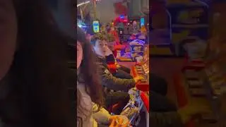 When the kids win the jackpot at the amusements #jackpot #amusement #kids