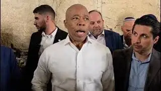 Outgoing New York City Mayor Eric Adams in an emotional visit to the Western Wall