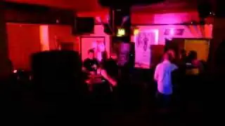 Proud Mary - deciBelle (best Plymouth covers band)
