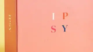 Soak it all in 🌞 unboxing @IPSY ✨️ Glam bag