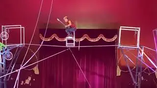 Cirkus ALEX * muž na lane