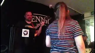 Laura McGrath, Mateusz Chmielewski, Rohan Armstrong, James Anderson - Softly (Live in Bennigans)
