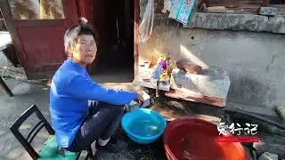 墨冲遇到火车站老工人，退休了不愿意回去，就留在老车站 #铁路 #黔桂铁路