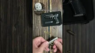Уникальный брелок