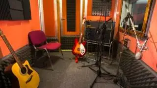 Ted Garner on Guitar Tonstudio Hirschfeld Impressionen