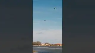 World Record Kitesurf Jump? 😱🤯 Guess the height!