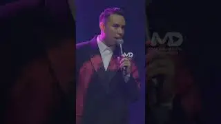 🎭 Alex Vizuete recibe premio a Mejor Actor Influencer en los Premios &Iacute;cono 2025