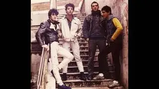 Bloody Riot - live Bologna '83