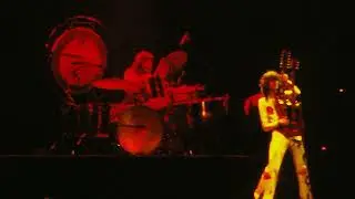 Stairway to Heaven - Live in LA (June 10th, 1977)