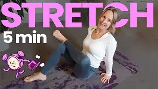 5 Minute Full Body Yoga Stretch: Quick Yoga Break (All Levels)