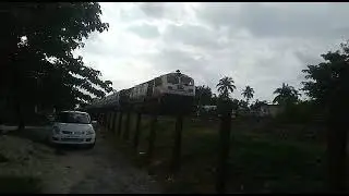 SGUJ WDP4 with HDB - NJP Passanger special rushing towards JPG. ICF track sounds.