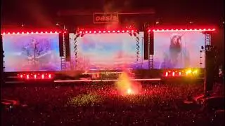 'That's Naughty': Liam Gallagher Reacts Live to Flare Landing Into Crowd During Oasis Melbourne Show