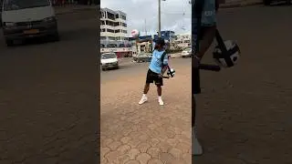 freestyle  in the streets of Cameroon 🇨🇲 #cameroon #shorts #freestyle