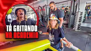 FALA FINA TÁ GRITANDO NA ACADEMIA CHAMANDO ATENÇÃO | FALA FINA 
